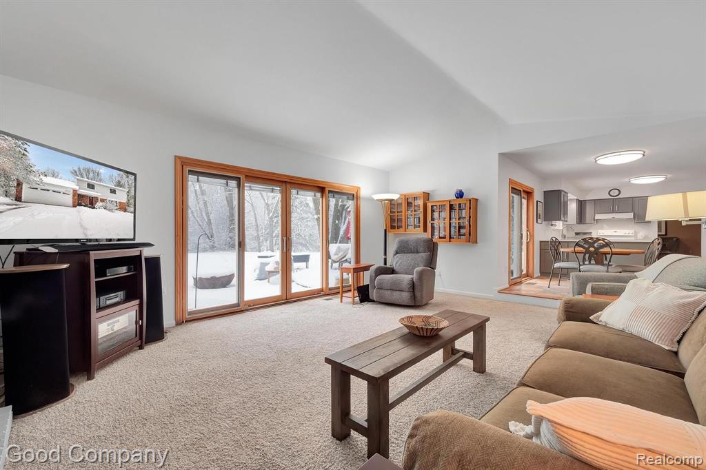 24513 Sarah Flynn Drive, Novi, MI — Photo 10