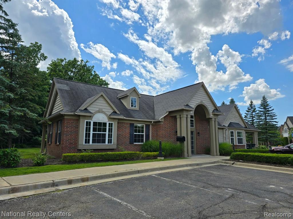 4058 RADCLIFF Drive, Canton, MI 48188 — Photo 34