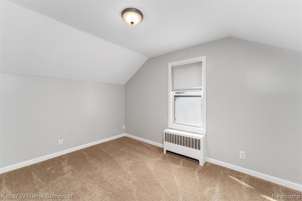 18629 Brady, Redford, MI 48240 — Photo 16