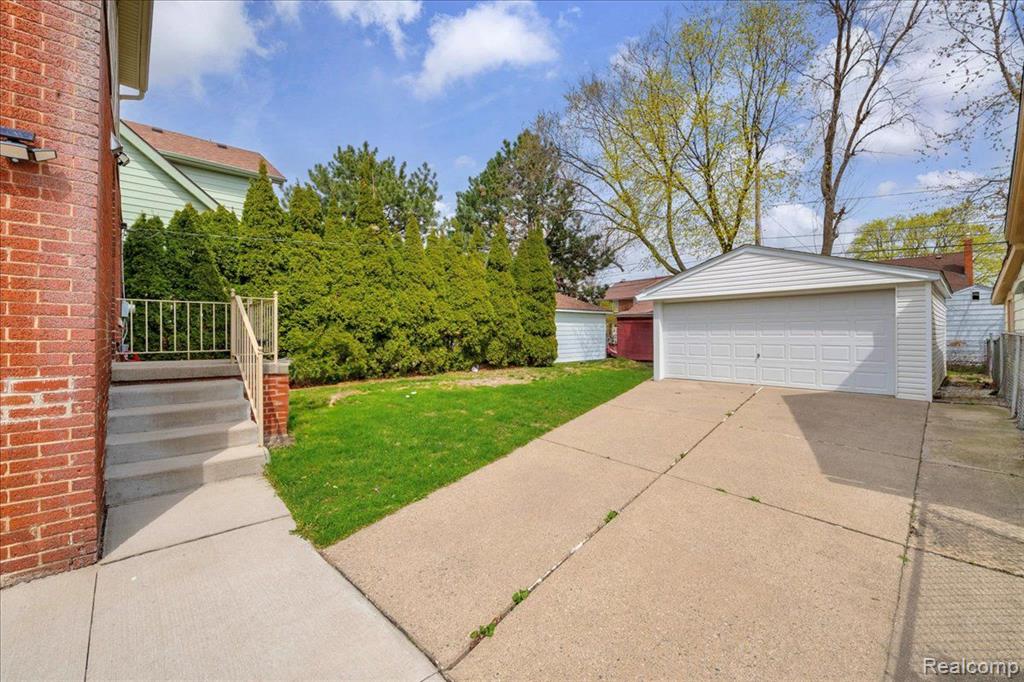 4636 TERNES Street, Dearborn, MI 48126 — Photo 32