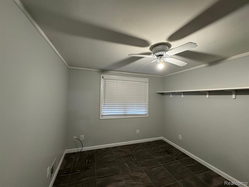 6218 N INKSTER Road, Dearborn Heights, MI 48127 — Photo 8