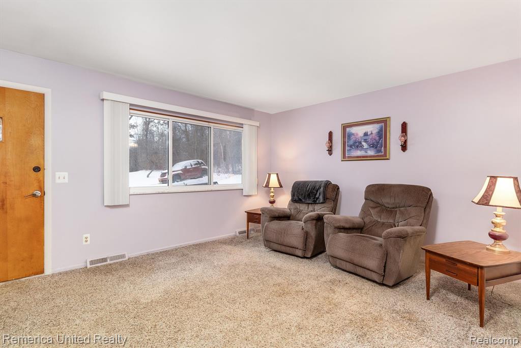 5731 FLEMINGS LAKE Road, Clarkston, MI 48348 — Photo 9