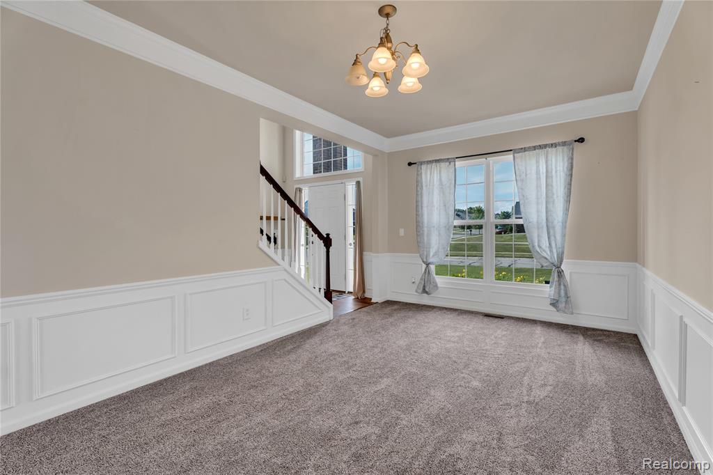 6119 AMBER Lane, Grand Blanc, MI 48439 — Photo 5