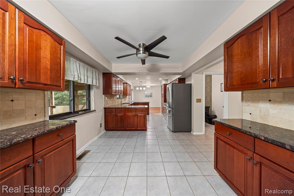 6995 Allen Hill Court, Clarkston, MI 48348 — Photo 7
