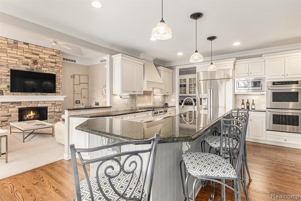 6997 Oakhurst Ridge Road, Clarkston, MI 48348 — Photo 16