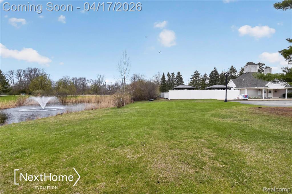 321 Oxford Court, Belleville, MI 48111 — Photo 59