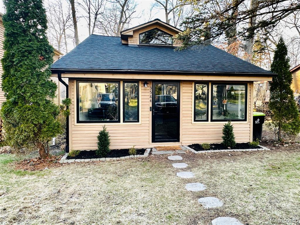 3584 Ashview Street, West Bloomfield, MI 48324 — Photo 8