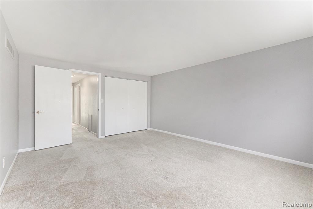 7006 Bridge Way, West Bloomfield, MI — Photo 30