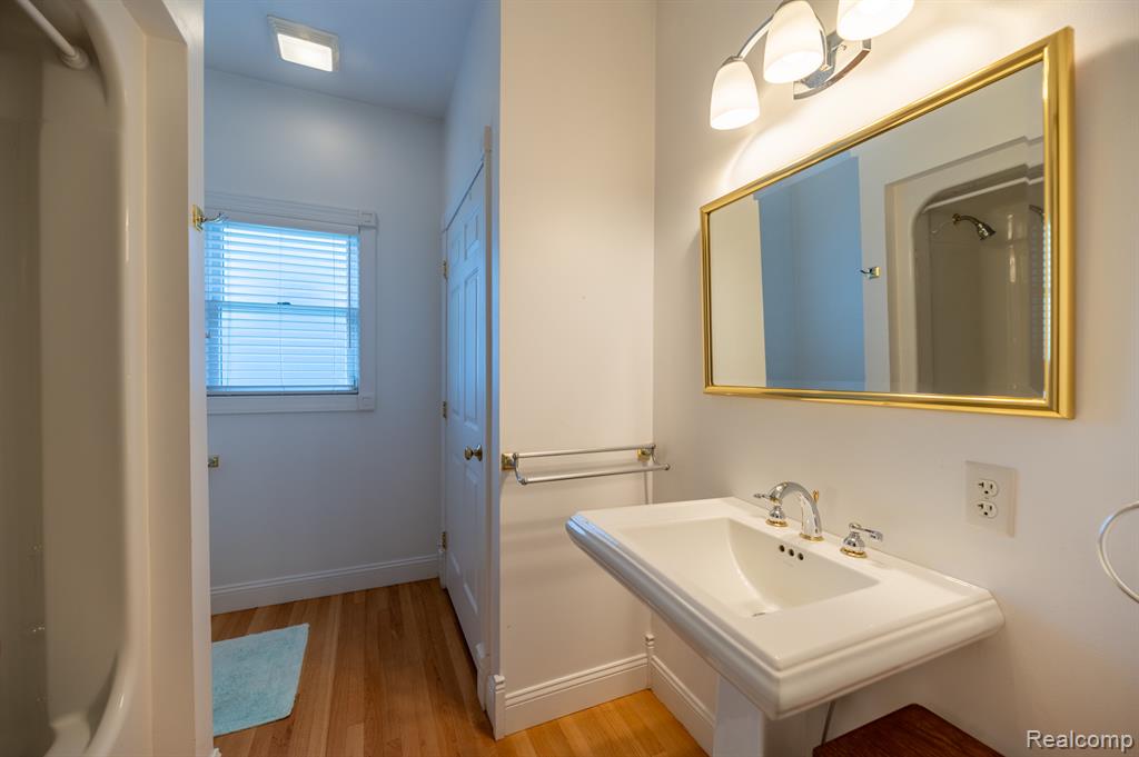 5871 Sandy Drive, Pinconning, MI 48650 — Photo 32