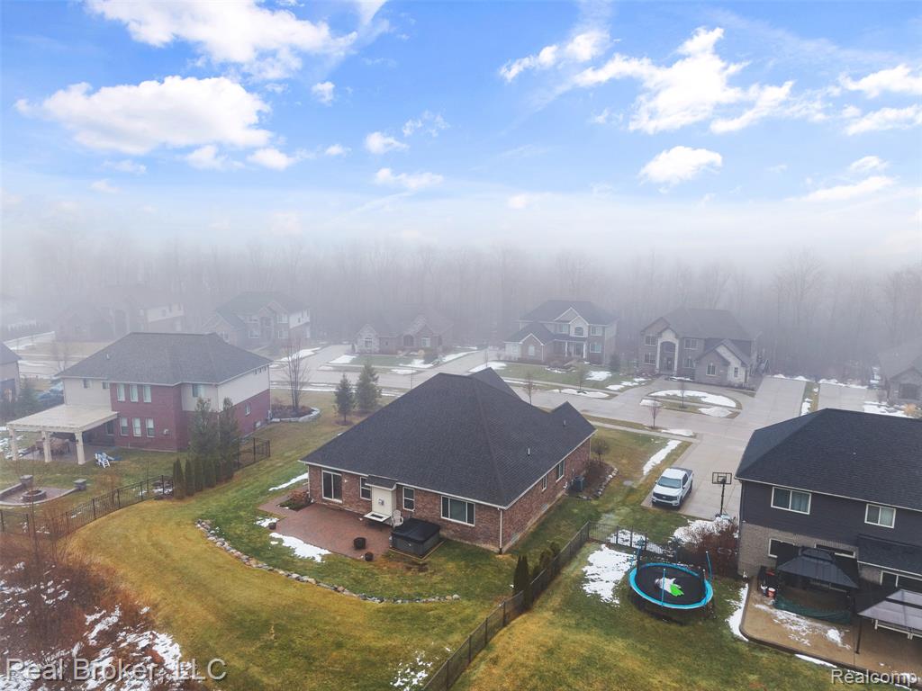 5439 Morgan Lake Drive, Clarkston, MI 48348 — Photo 52