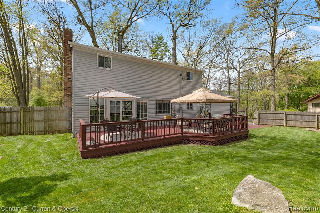 4400 HIGHFIELD Road, Waterford, MI 48329 — Photo 37