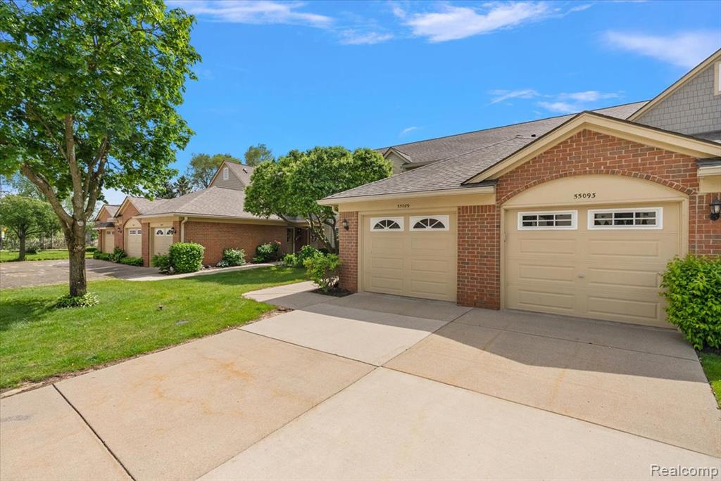 55093 Westchester Drive, 45, Shelby Twp, MI 48316 — Photo 3