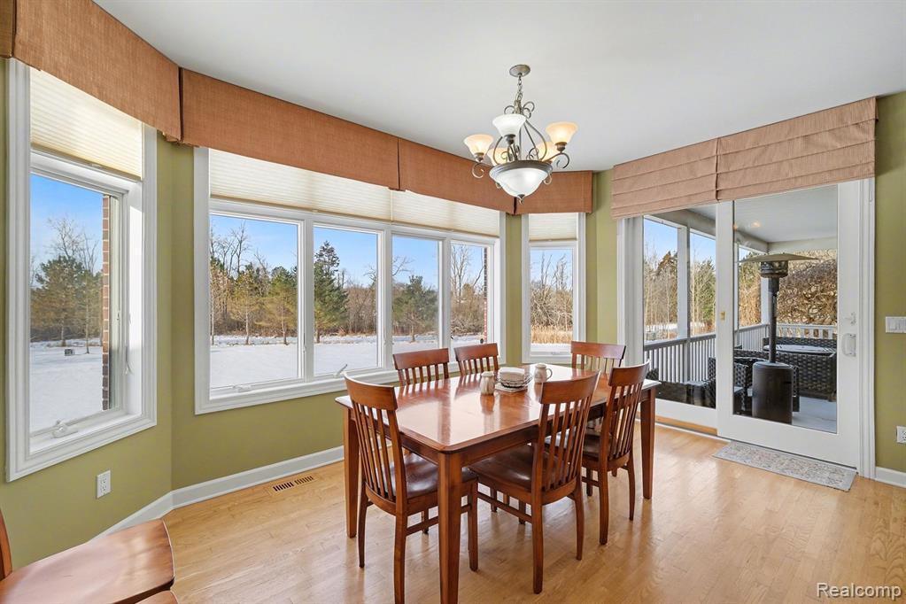 8399 Potter Road, Flushing, MI, 48433