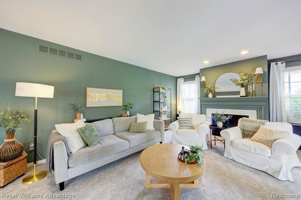 47694 EDINBURGH Drive, Plymouth, MI 48170 — Photo 26