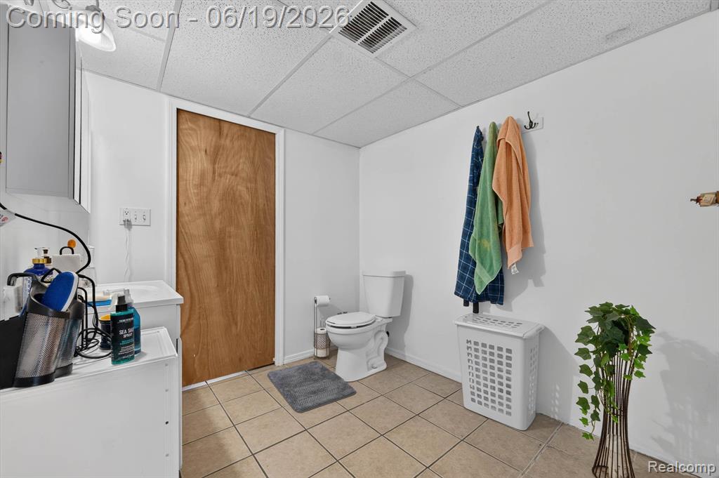 46362 Springhill Drive, Utica, MI 48317 — Photo 36