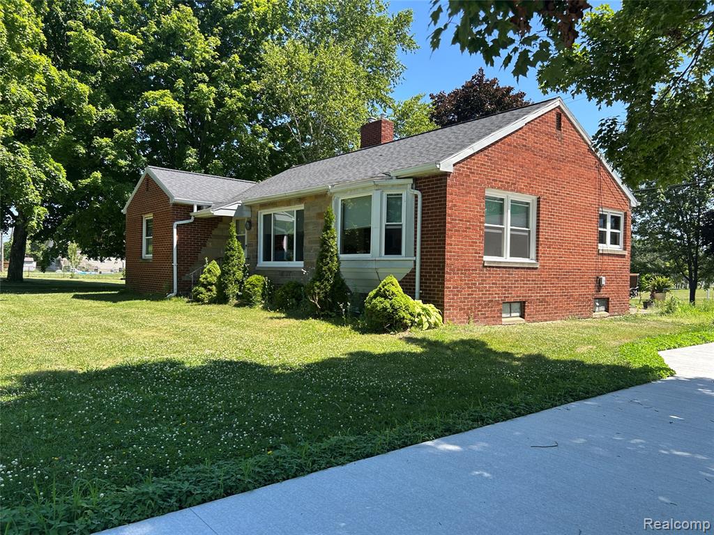 11039 Torrey Road, Fenton, MI 48430 — Photo 7
