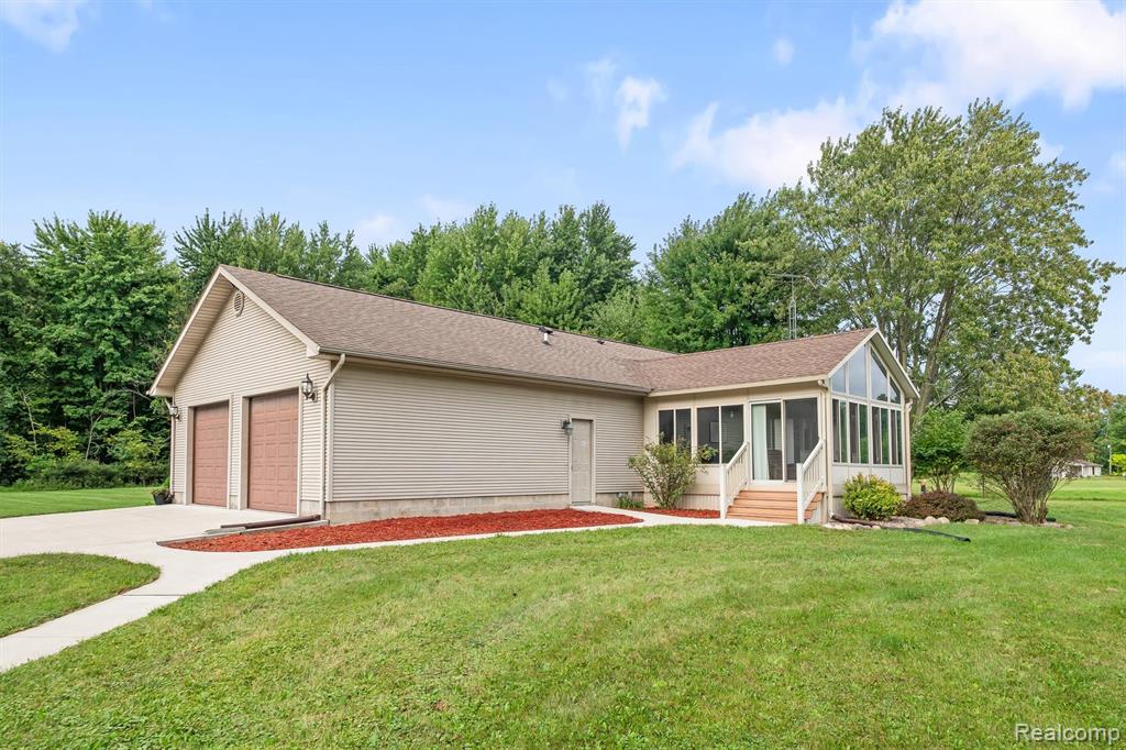 11157 Rose Road, Emmett, MI 48022 — Photo 3
