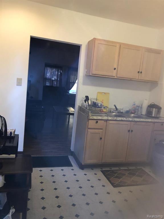 11844 Dwyer Street, Detroit, MI 48212 — Photo 11