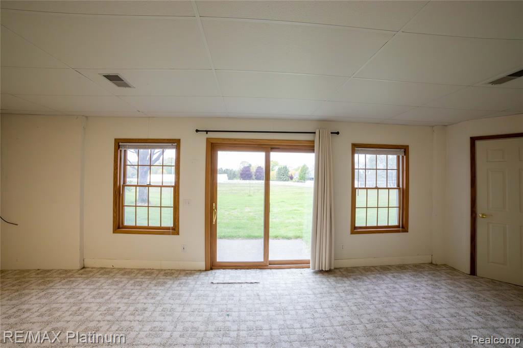 12987 Holtforth Road, Fenton, MI 48430 — Photo 22