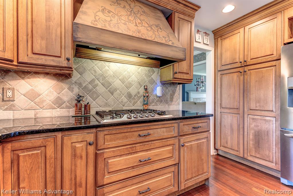 46603 Greenridge Drive, Northville, MI 48167 — Photo 19