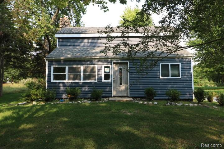 9900 Dartmouth Road, Clarkston, MI 48348