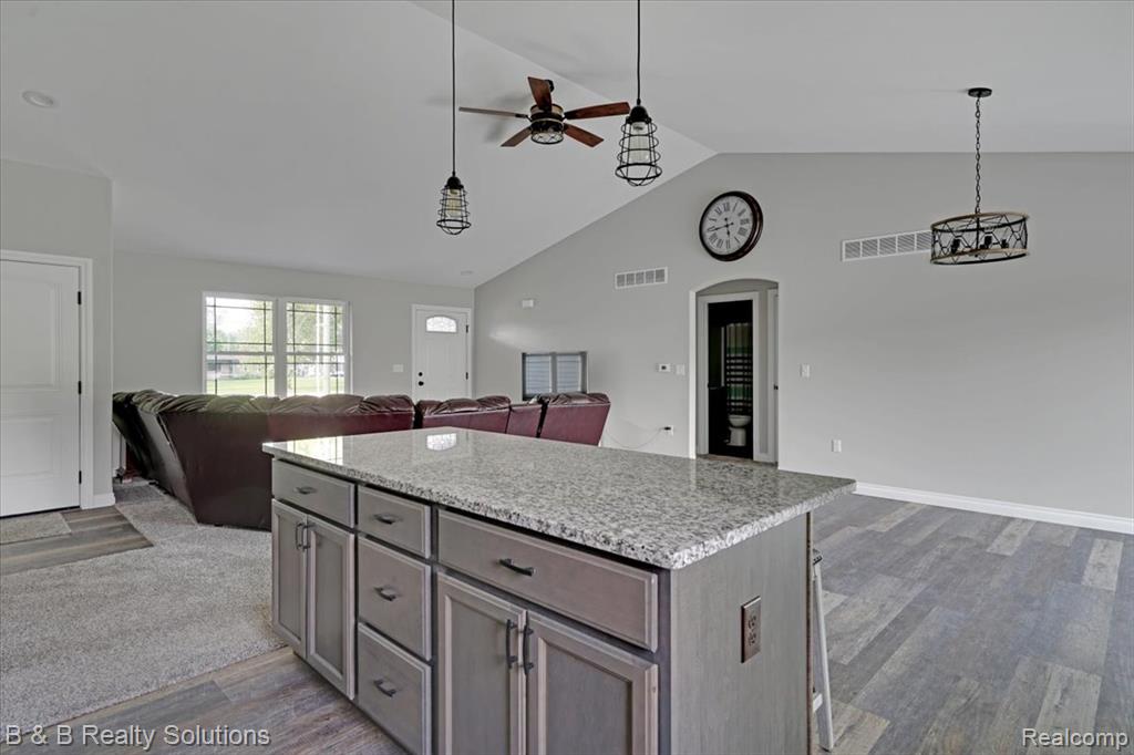 437 Angle Road, Lapeer, MI 48446 — Photo 12
