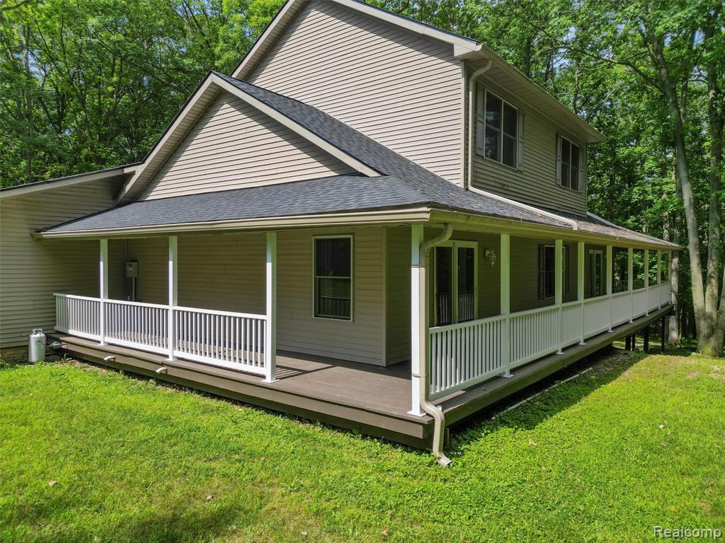 9480 Hartland Road, Fenton, MI 48430 — Photo 45