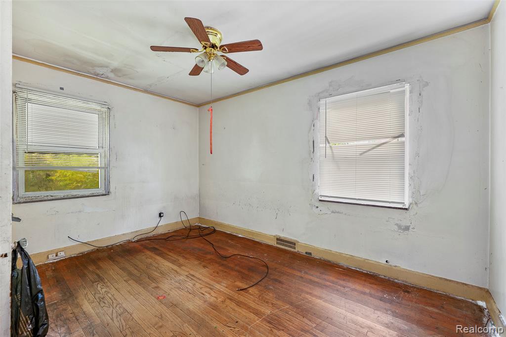 9549 Rutland Street, Detroit, MI 48227 — Photo 10
