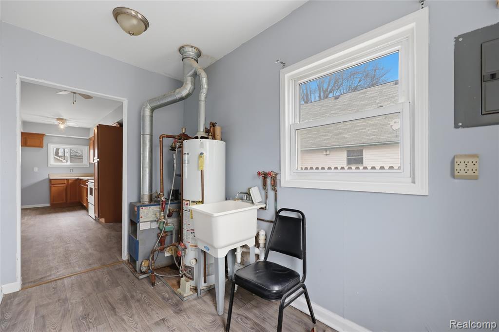 9665 River Street, Clay, MI 48001 — Photo 12