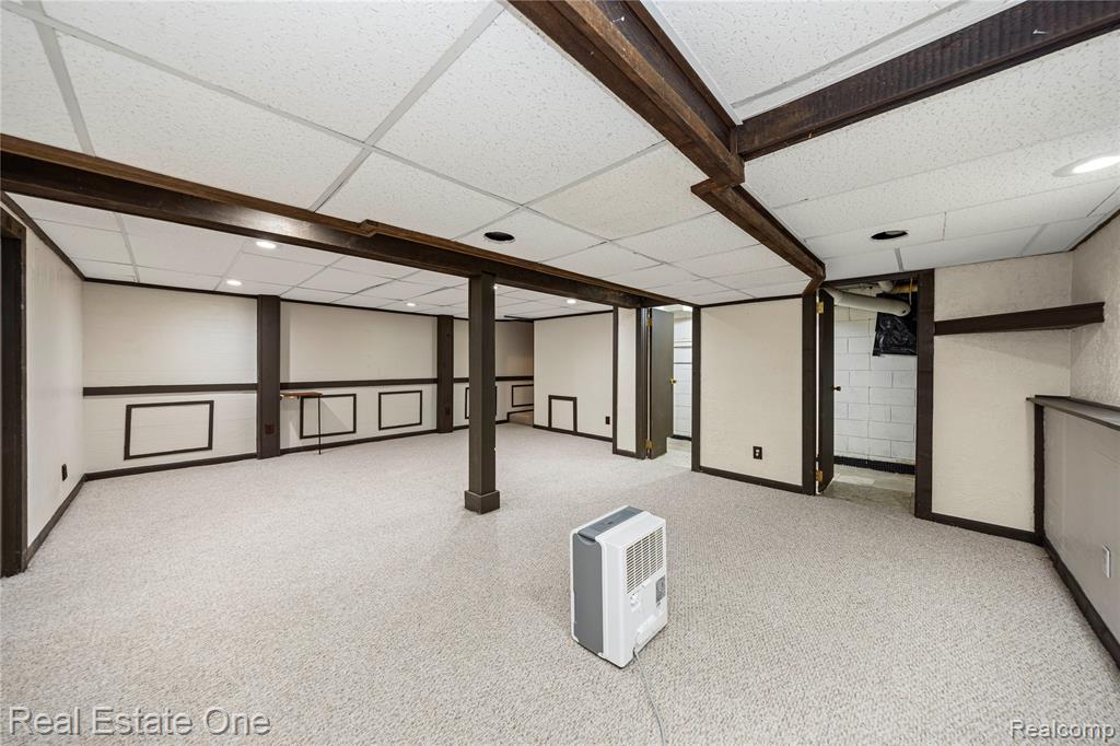 6995 Allen Hill Court, Clarkston, MI 48348 — Photo 33