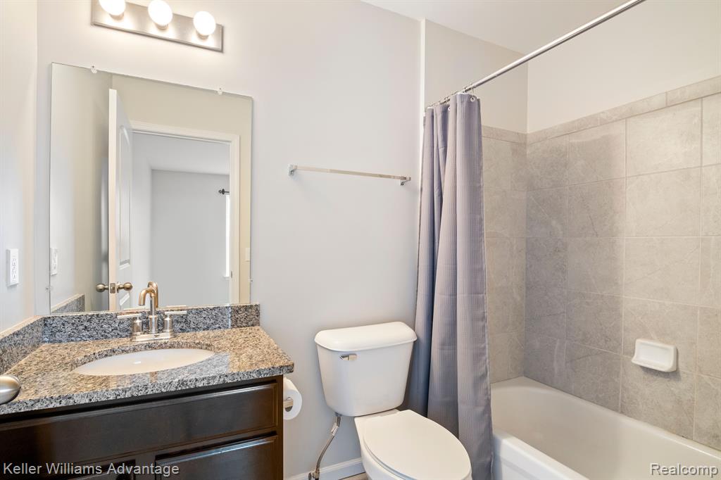 419 WRIGHT Street, Wixom, MI 48393 — Photo 30