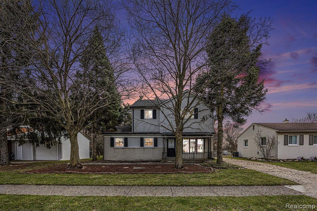 47546 ROLAND Street, Utica, MI 48317 — Photo 2