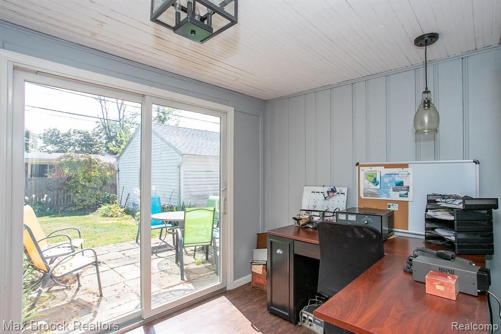 4163 Amherst Road, Royal Oak, MI 48073 — Photo 13