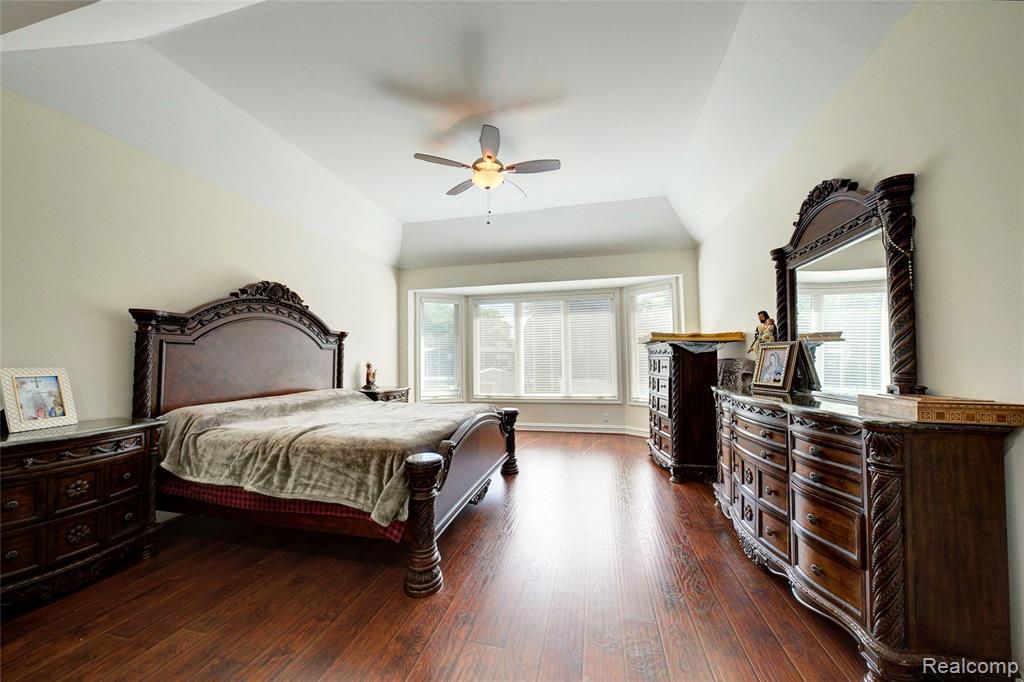 4935 Maceri Circle, Sterling Heights, MI 48314 — Photo 13