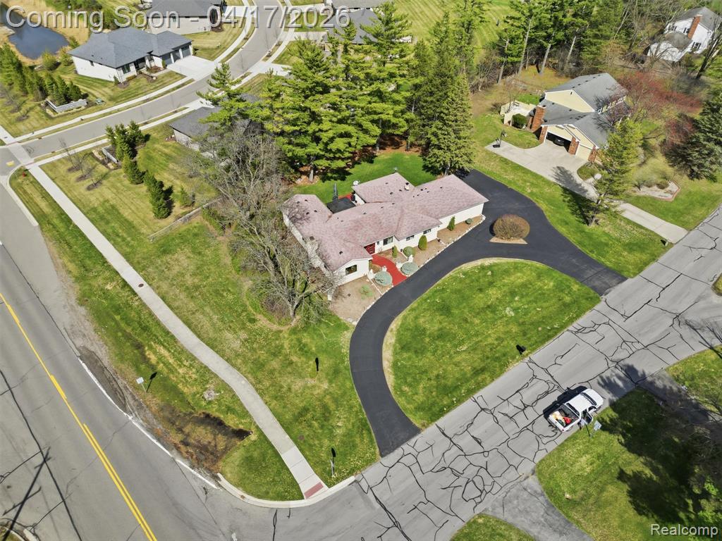 4886 Beacon Hill Drive, Bloomfield Hills, MI 48301 — Photo 90