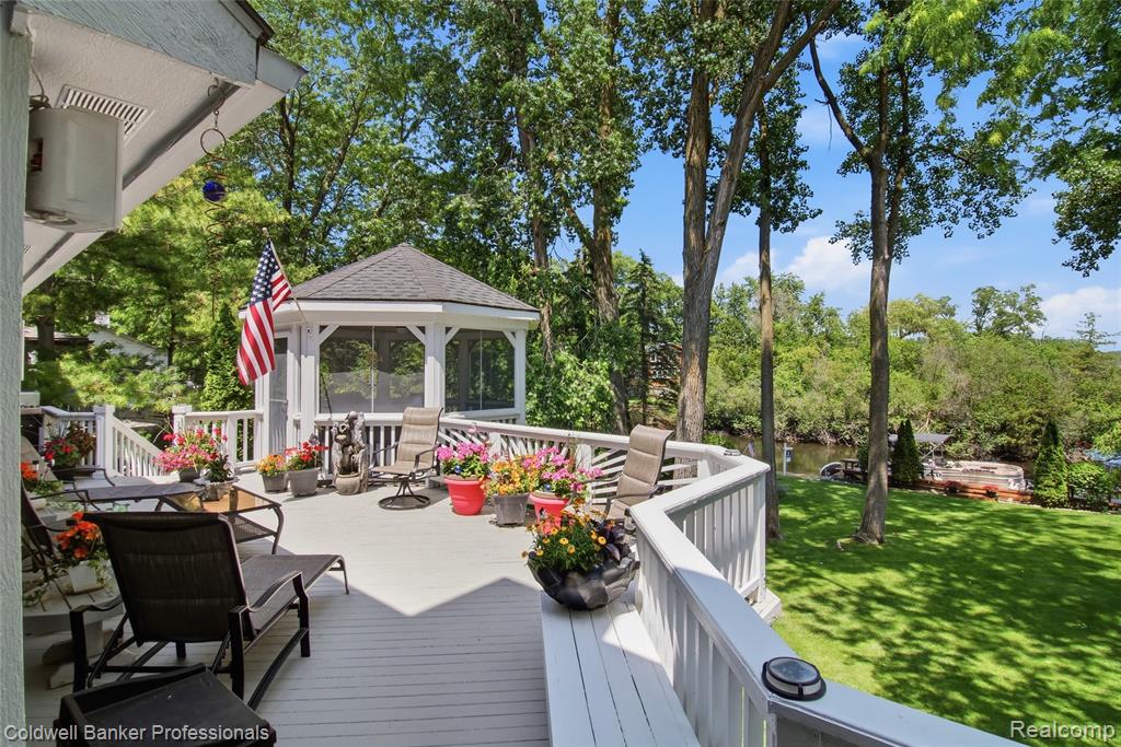 3410 Benstein Road, Commerce Twp, MI 48382 — Photo 17
