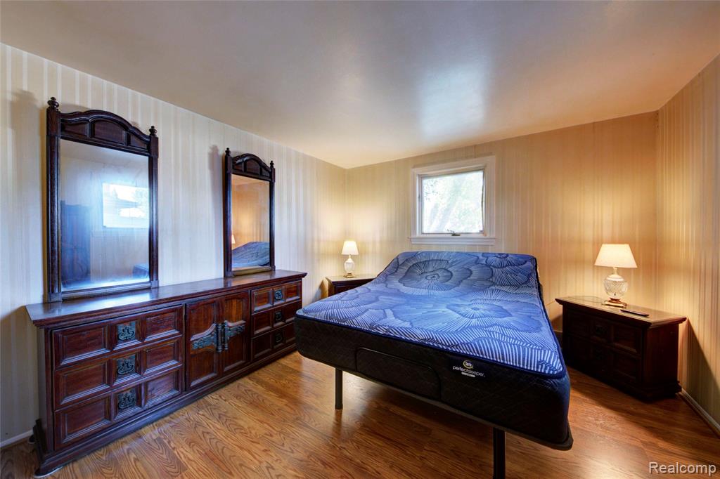 5489 Academy Street, Dearborn Heights, MI 48125 — Photo 59