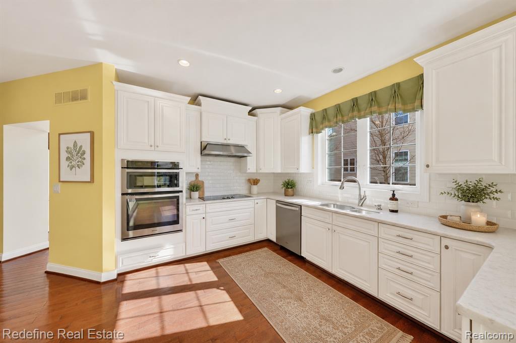 42896 Cardinal Way, Novi, MI — Photo 10