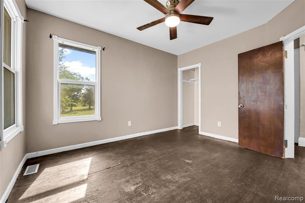 8928 Mackinaw Street, Detroit, MI 48204 — Photo 16