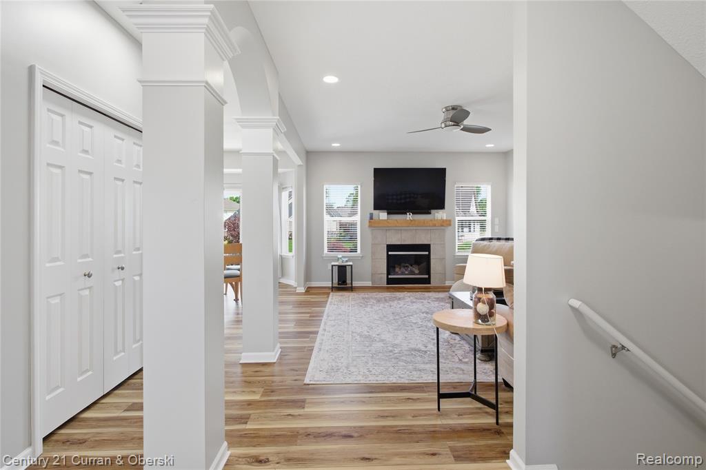 23537 Crescent Ridge Drive, New Boston, MI 48164 — Photo 3