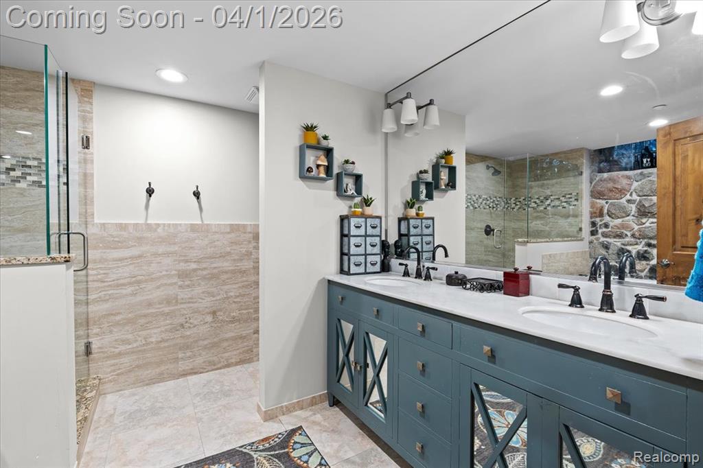 217 E Commerce Street, Milford, MI 48381 — Photo 19