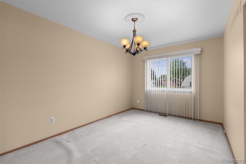 4210 Wingate Drive, Sterling Heights, MI 48310 — Photo 13