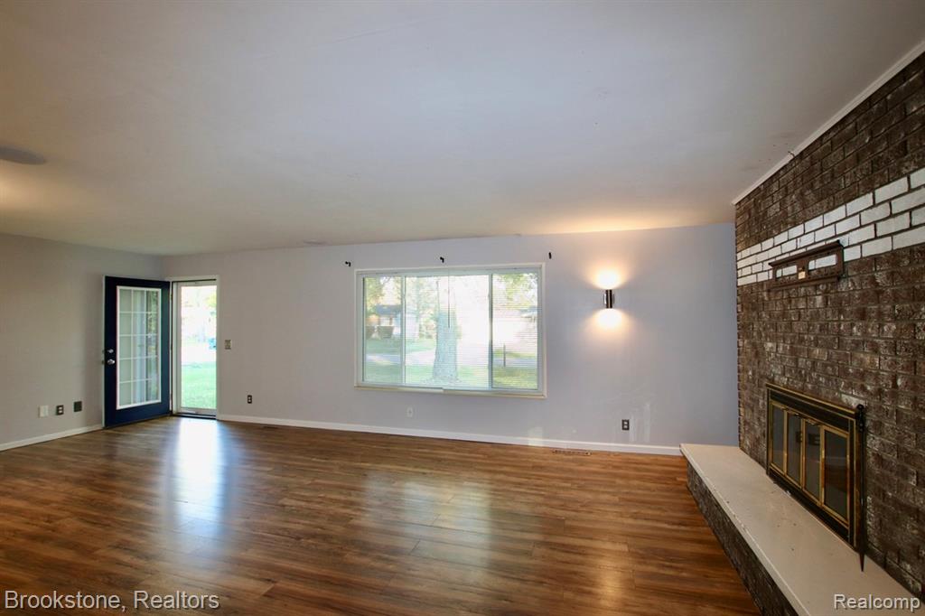 1426 Houston Drive, Swartz Creek, MI 48473 — Photo 13