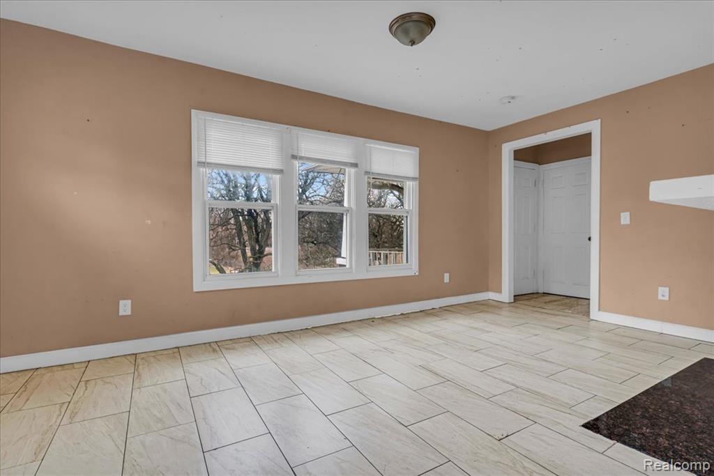 11368 Nardin Drive, Detroit, MI 48204 — Photo 22