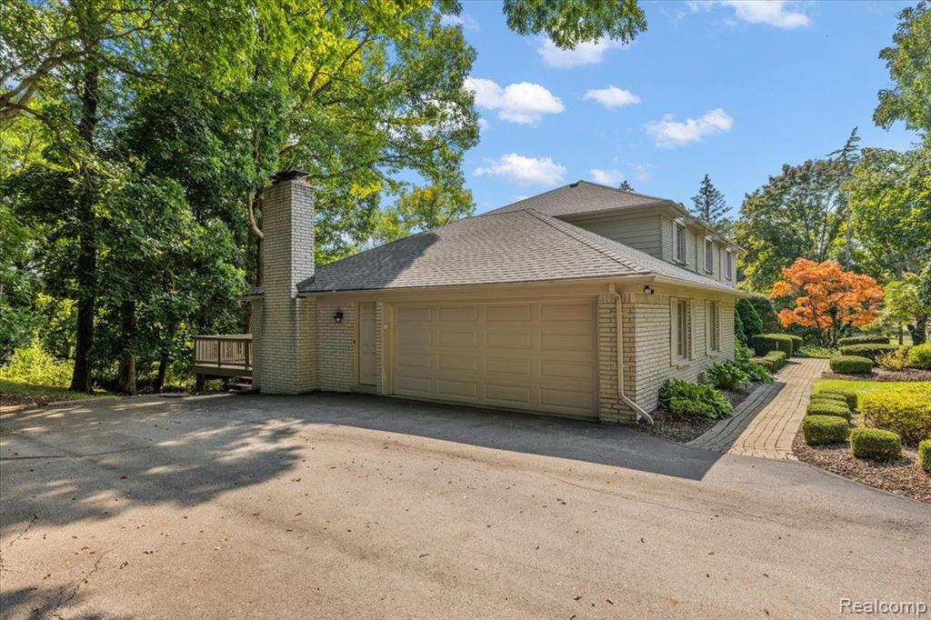 4363 SUNNINGDALE Drive, Bloomfield Hills, MI 48302 — Photo 7