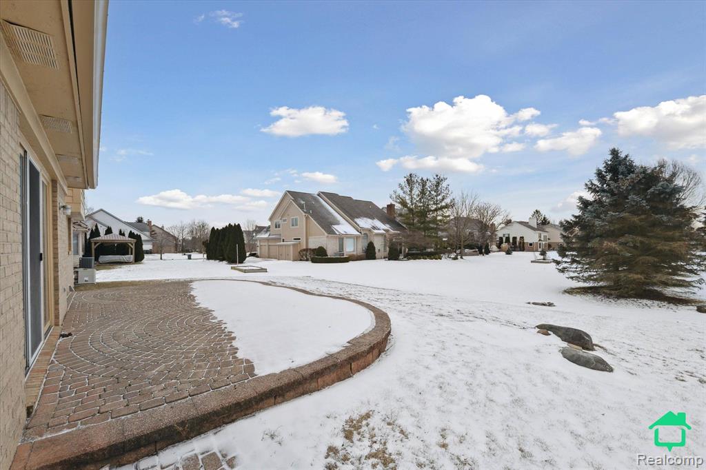51065 Weston Drive, Plymouth, MI 48170 — Photo 57