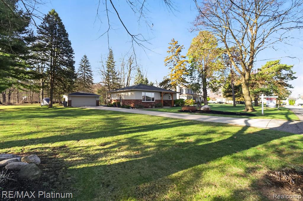 4357 Skusa Drive, Brighton, MI 48116 — Photo 40