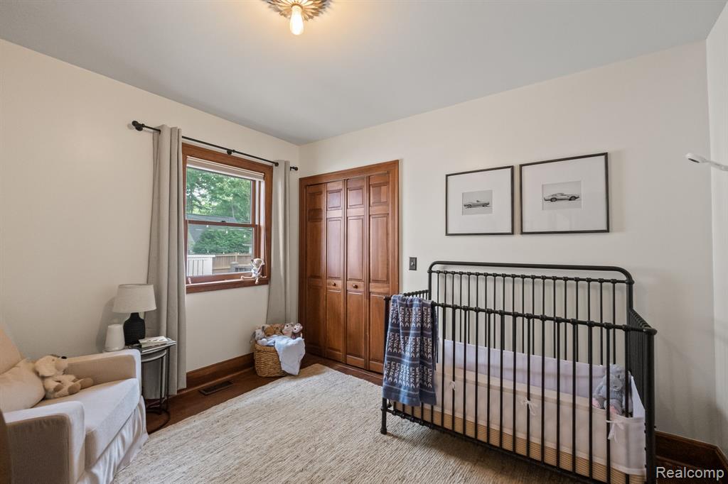 902 E 6th Street, Royal Oak, MI 48067 — Photo 17
