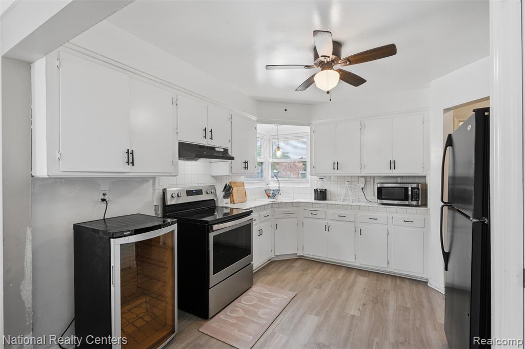 8345 Sirron Street, Detroit, MI 48234 — Photo 8