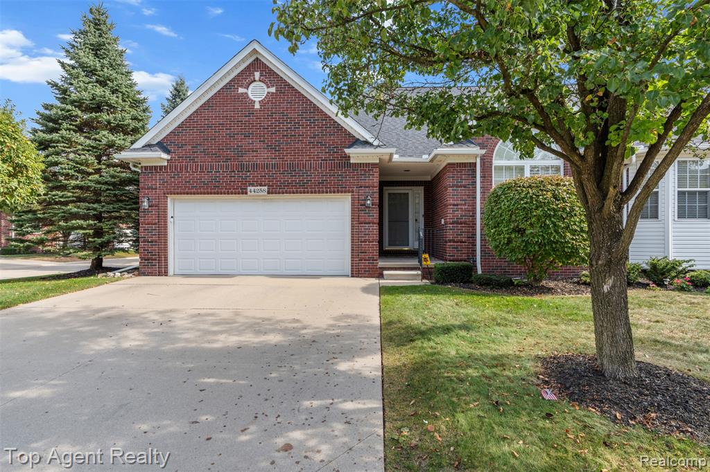 44258 Constellation Drive, Sterling Heights, MI 48314 — Photo 5